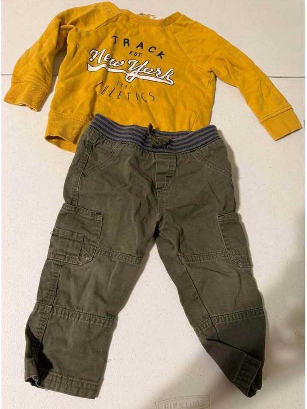 OshKosh B'gosh 18M Sweatshirt and Cargo Pants Set